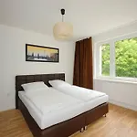 East Side Apartment *
